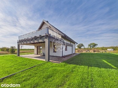Nowy dom 143 m² z sadem i tarasem 30 m² - Szczutki