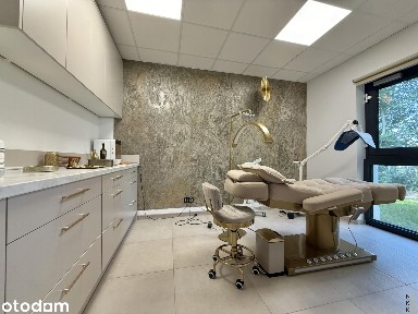 Salon kosmetyczny / medycyna estetyczna 46 m² / gotowy do przejęcia