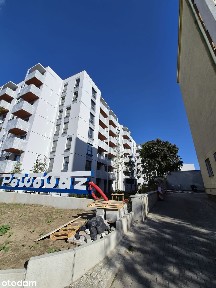 Mieszkanie 3-pokojowe z balkonem i miejscem parkingowym w Jeżycach
