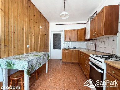 Mieszkanie 55 m², 2 pokoje, Lesko