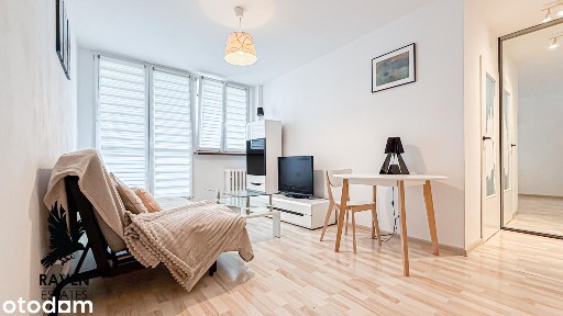 jasne, w zielonej okolicy, szybki dojaz do centrum - 2 pokoje, balkon