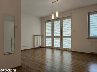 Wynajmę bezposrednio kawalerke 40 m2 balkonem i garażem