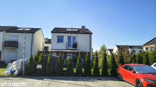 Kiełczów / 58m² / 3 pokoje/2 prywatne m.parking/Ogród 63m²/Monitoring