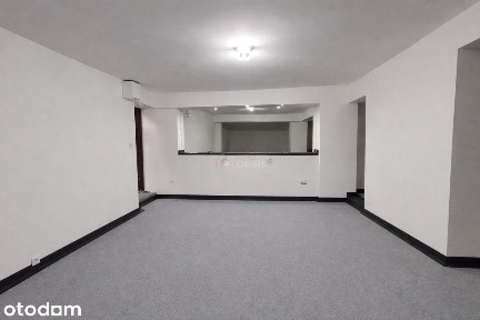 Była galeria sztuki w centrum miasta