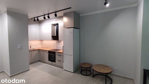 Kawalerka (40 m2) z tarasem (10 m2) na Ursusie niedaleko Factory
