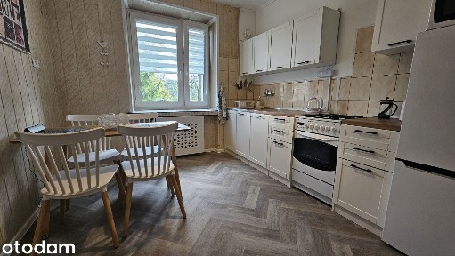Chramcówki 2 pokojowe 56m² z dwoma balkonami i osobną kuchnią