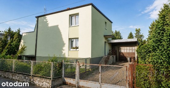 BŁONIE | piętro domu | taras 35m2 | ogród, piwnica