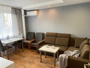 Wynajmę kawalerkę 29m2, klimatyzacja, balkon loggia, od zaraz