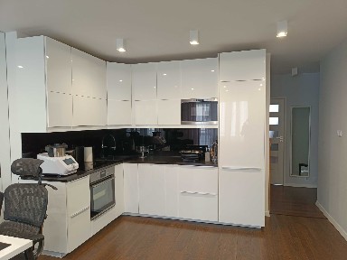 3 pokojowe mieszkanie 51 m² + piwnica (5 m²) + garaż (19m²-opcja)