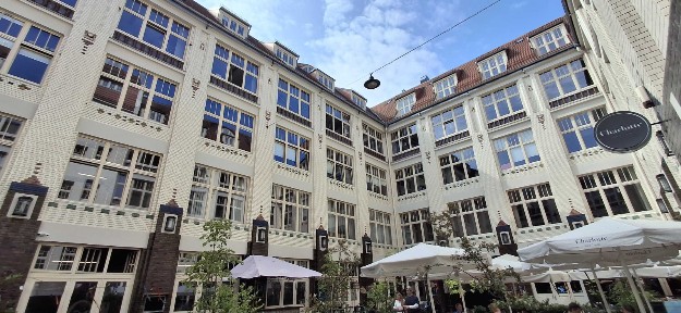 Biuro 220 mkw przy wrocławskim rynku Indywidualny węzeł socjalny