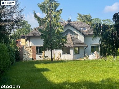 Willa Z DUŻYM Ogrodem I Garażem NA DWA Samochody
