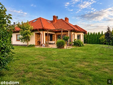 Dom parterowy+piętro, ślepa ulica, prywatność, wiata, PV, rekuperacja