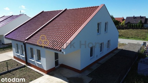 Nowy etap - przestronny dom w stanie deweloperskim