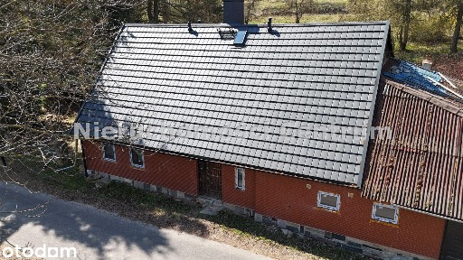 Budynek - agroturystyka z 1 ha działką położony wśród gór
