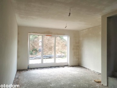 5 pokoi, 2MP, brak skosów, strych 20m2, obok Quick Park, bez zgody min