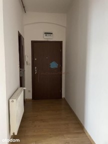Wynajmę kawalerkę z miejscem postojowym na posesji