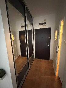 Bronowice Na Polach | 3 niezależne pokoje | 58,5 m² | Klimatyzacja | Bezproblemowe parkowanie