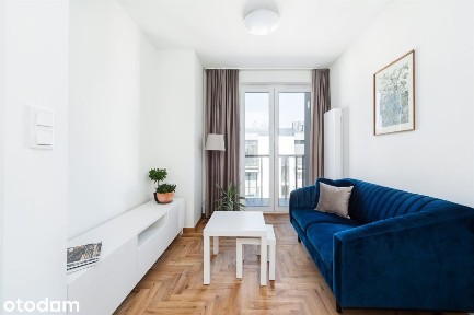 Nowe budownictwo, zadbane, balkon