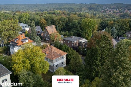 WOLNOSTOJĄCA WILLA NA POGODNIE | PARK KASPROWICZA | 992 m² DZIAŁKI