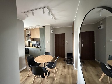 3 pokoje, 58 m² | po remoncie | z wyposażeniem | centrum