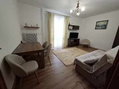 Wynajmę bezpośrednio 50 m Grochów ul. Wspólna Droga, 2 pokoje, bardzo ładne.