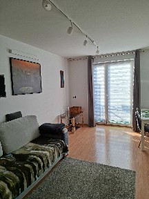 Dwupokojowe mieszkanie z garażem do wynajęcia w Piasecznie - Tanio