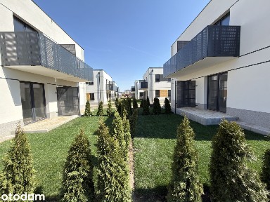 GOTOWE -Salon 30 m2 -Brak Skosów -Klucze Maj 27' -Trawa z rolki +Tuje