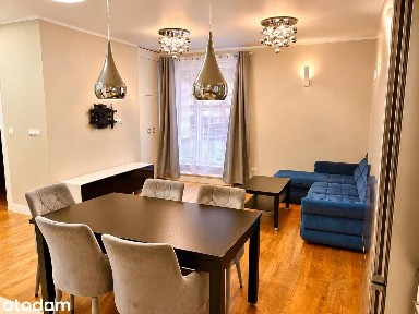 Przestronne 4-pokojowe mieszkanie z tarasem 130 m² przy metrze