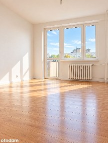 BEZPOŚREDNIO Kawalerka po remoncie 30m2 balkon, osobna kuchnia z oknem