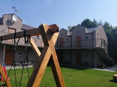 Sprzedam pensjonat 11 apartamentów Rowy