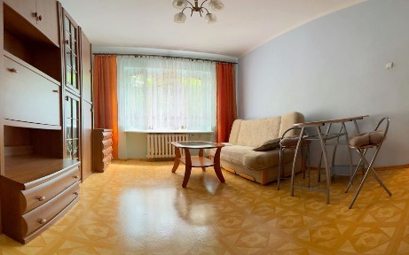 Kawalerka 37 m2 parter c.o. garaż ul. Niemcewicza