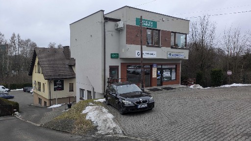 Lokal 40 m/kw Centrum Jastrzębia Zdr. Duży bezpłatny parking!