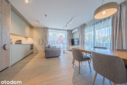 Jastarnia/apartement I ogródek/300 do morza