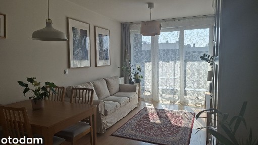 Przestronne mieszkanie z 2 balkonami i garażem