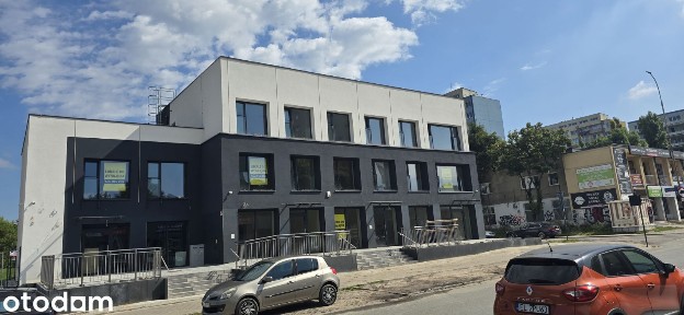 Centrum osiedla Lokale usługowo-biurowe- Nowy budynek