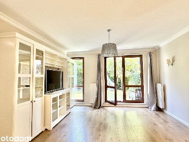 Dwupokojowe z ogródkiem i garażem na 2 samochody