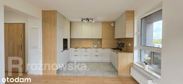 Świeżo wykończone 2 pokoje | duża loggia | winda