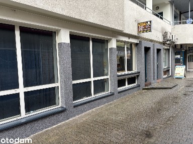 Lokal handlowo-gastronomiczny 24 m² w centrum Sosnowca