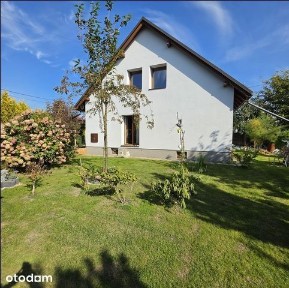 Dom, 70 m², Góra