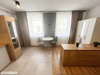 Przytulna kawalerka - Krakowska 64, Śródmieście