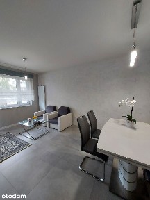 Komfortowy apartament,garaż.Szosa Lubicka.Winnica