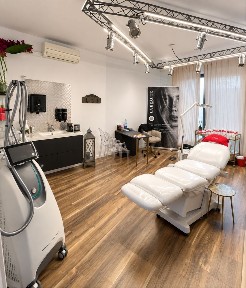 Gabinet lekarski 20 m² | niezależne wejście, poczekalnia, klimatyzacja