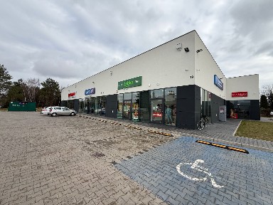 Atrakcyjny lokal 30 m2 w pasażu handlowym - Rossmann / Pepco / Żabka do wynajęcia od zaraz