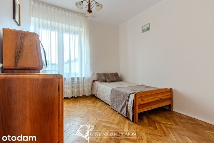 - Funkcjonalny układ - 2 pokoje - cegła - centrum miasta -