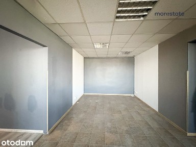 lokal/magazyn+biuro na Bieńczycach z windą tow.