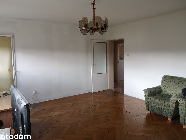 3-pokojowe mieszkanie na 4. piętrze z ogrzewaniem miejskim