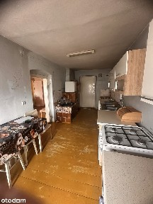 Mieszkanie do remontu w kamienicy z piwnicą