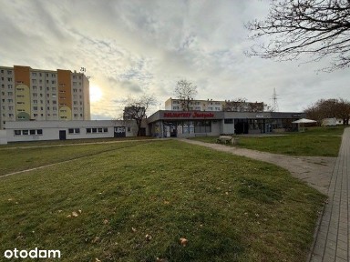 Lokal usługowy w Gdyni - parter, dobry dojazd