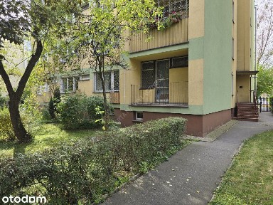 3pokoje, balkon, oddzielna kuchnia | Do remontu.