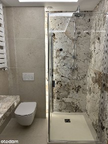 luksusowe 2 pokoje mieszkanie 27 pietro z garażem w centrum Katowic